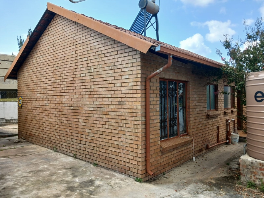 5 Bedroom Property for Sale in Ivy Park Limpopo