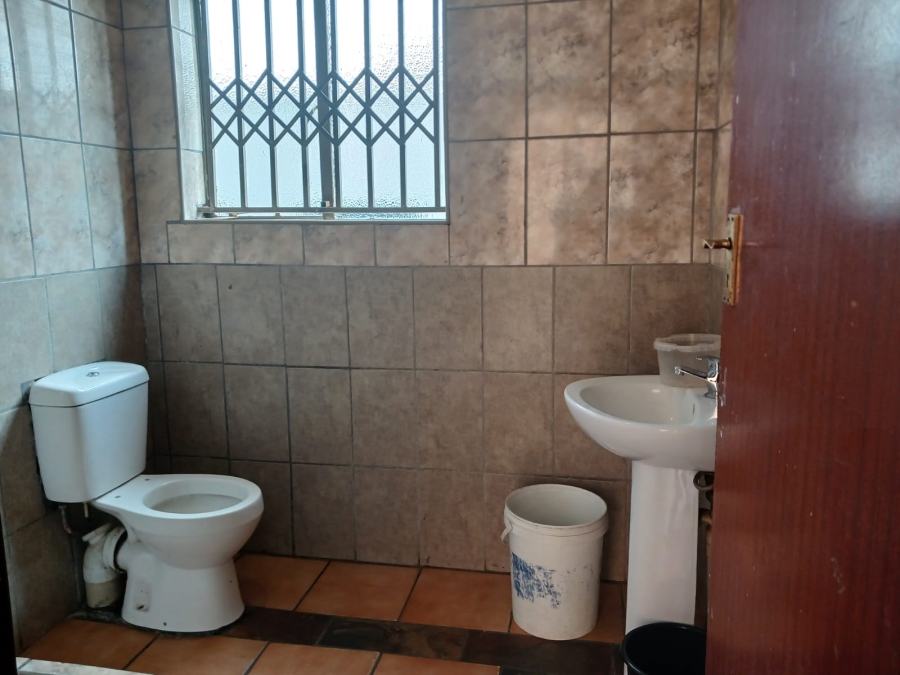 5 Bedroom Property for Sale in Ivy Park Limpopo