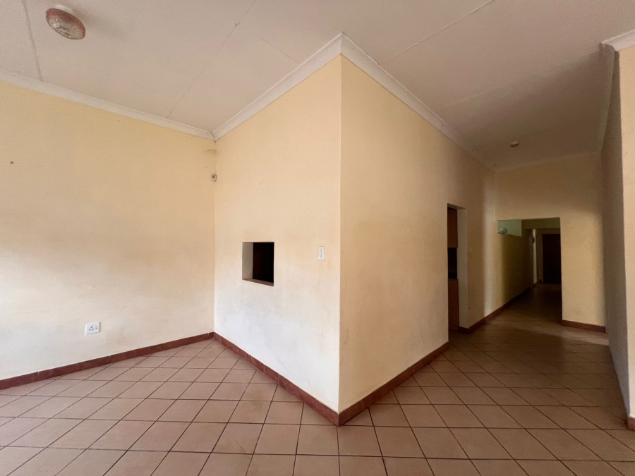 To Let 3 Bedroom Property for Rent in Mokopane Central Limpopo