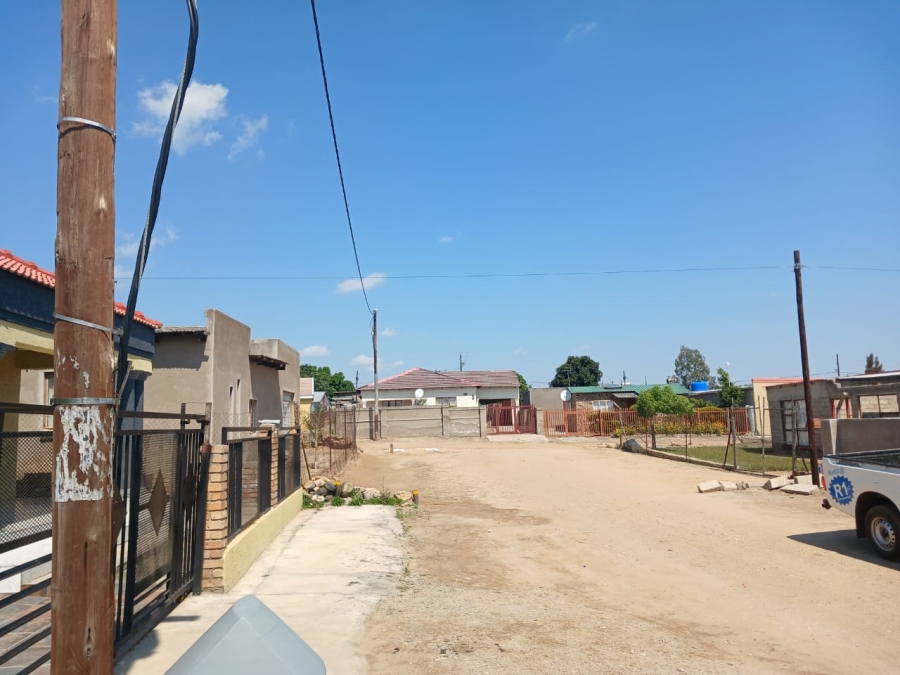 2 Bedroom Property for Sale in Seshego C Limpopo