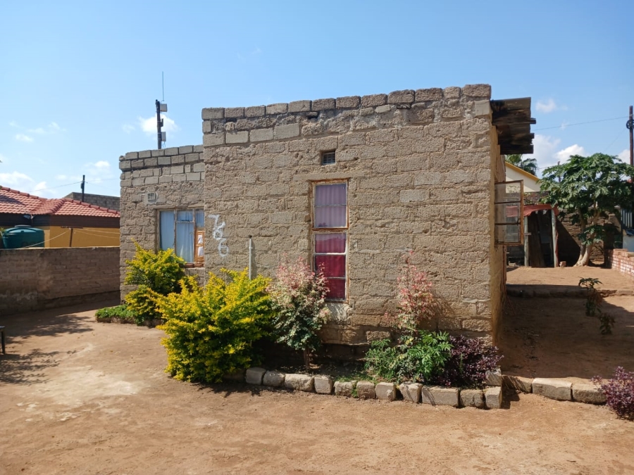 2 Bedroom Property for Sale in Seshego C Limpopo