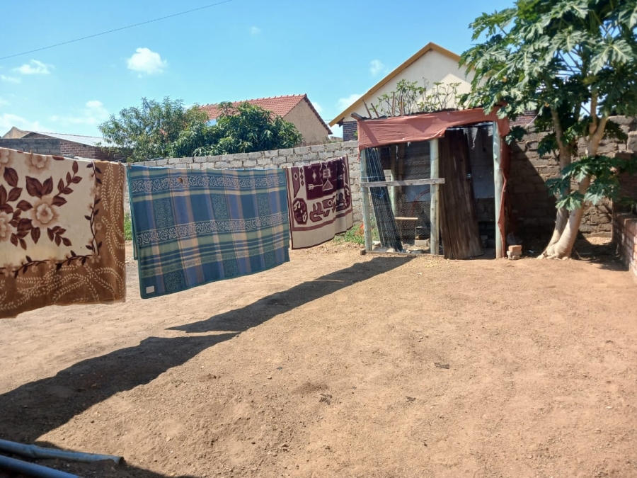 2 Bedroom Property for Sale in Seshego C Limpopo