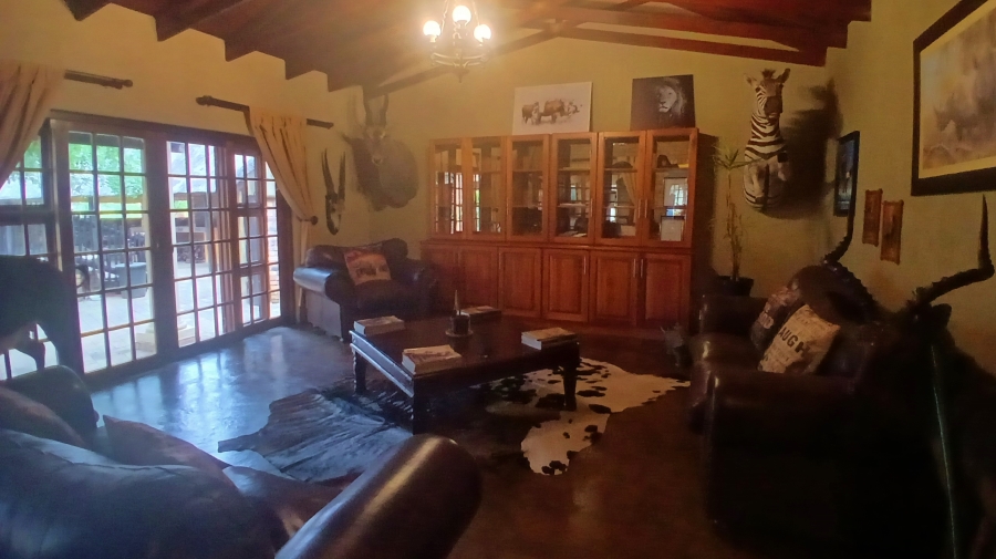 9 Bedroom Property for Sale in Dwaalboom Limpopo