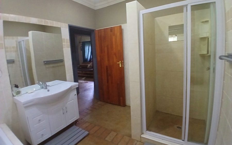 9 Bedroom Property for Sale in Dwaalboom Limpopo