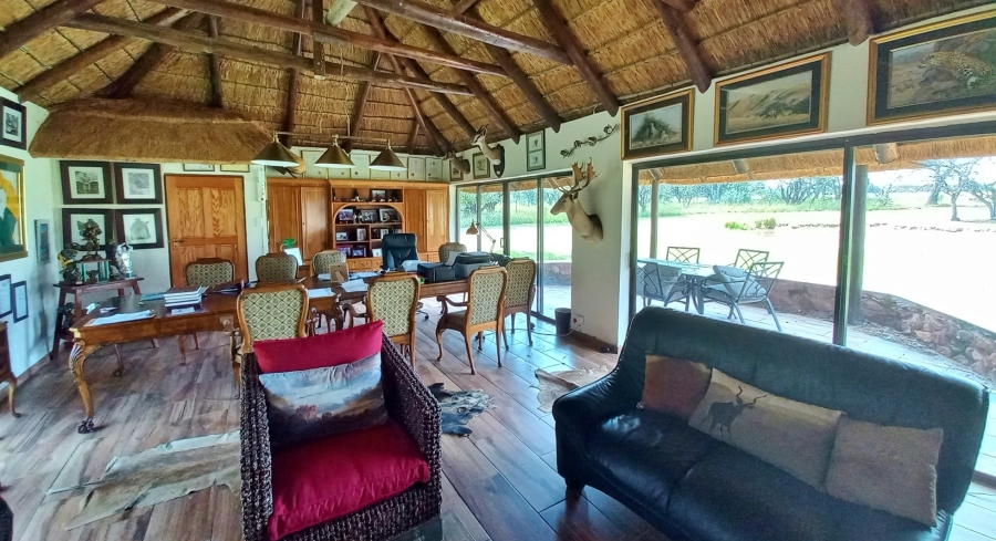 7 Bedroom Property for Sale in Vaalwater Limpopo