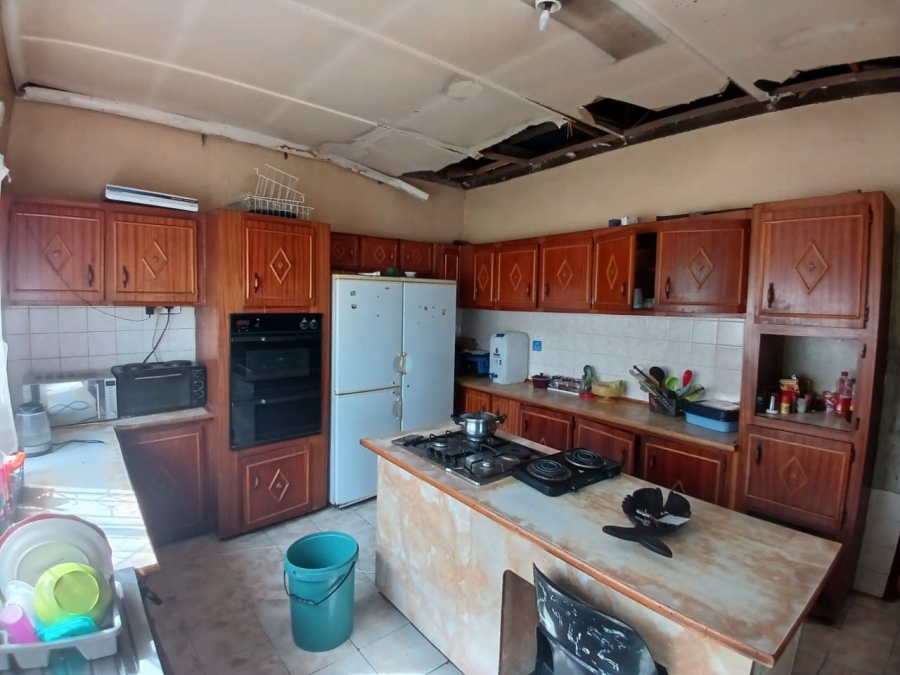 4 Bedroom Property for Sale in Seshego B Limpopo