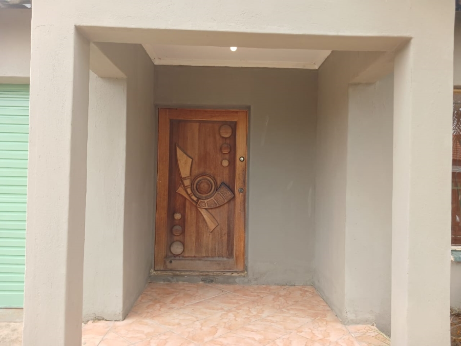 3 Bedroom Property for Sale in Seshego 9B Limpopo