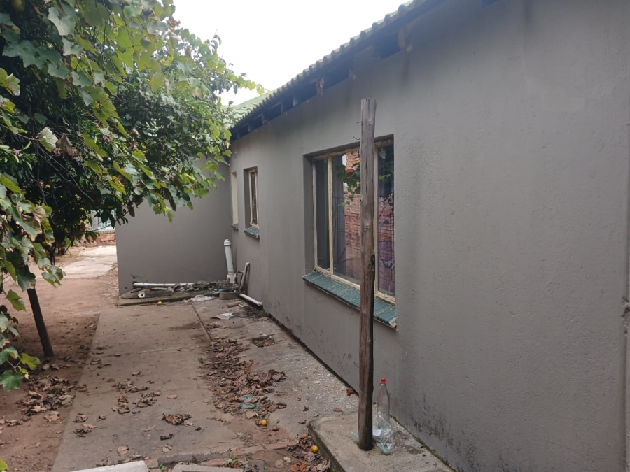 3 Bedroom Property for Sale in Seshego 9B Limpopo