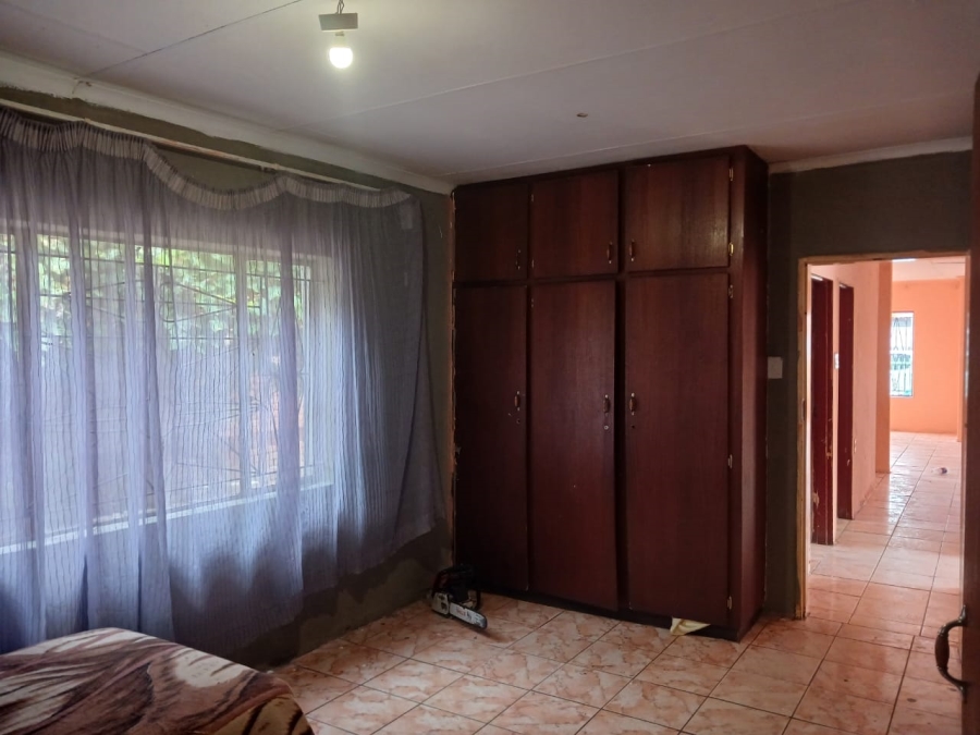 3 Bedroom Property for Sale in Seshego 9B Limpopo