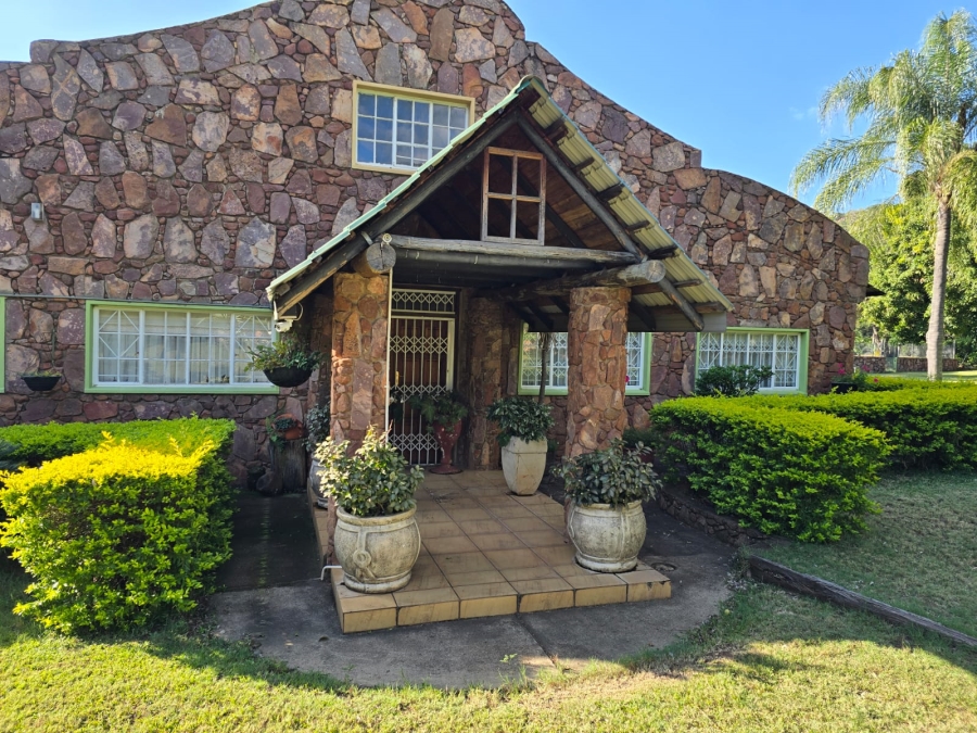 4 Bedroom Property for Sale in Louis Trichardt Limpopo