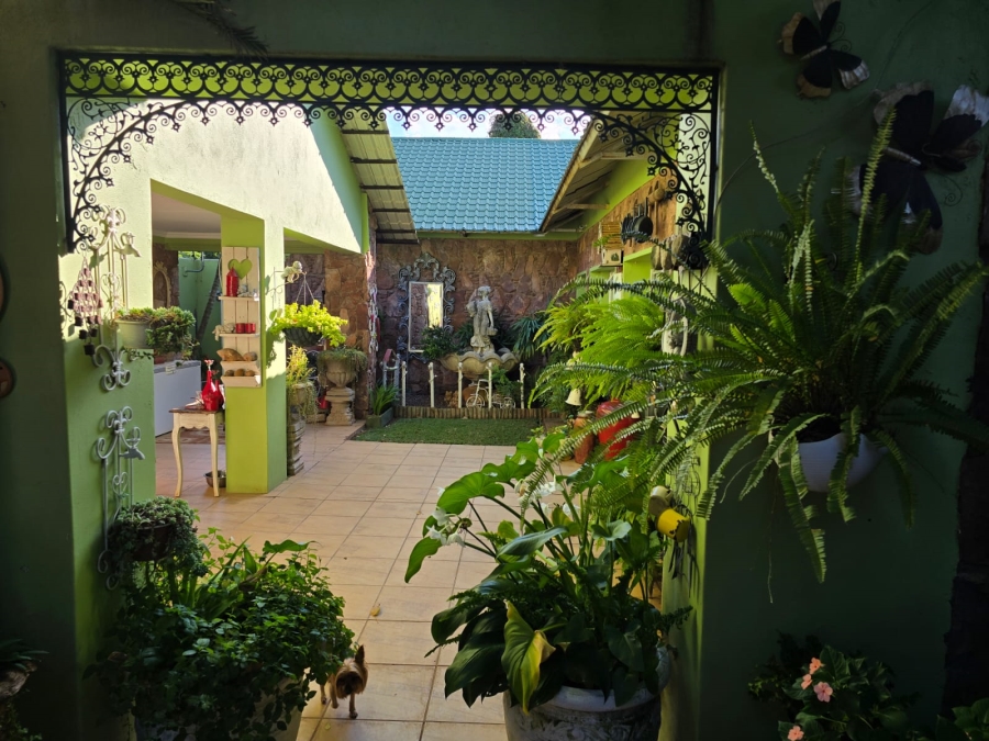 4 Bedroom Property for Sale in Louis Trichardt Limpopo