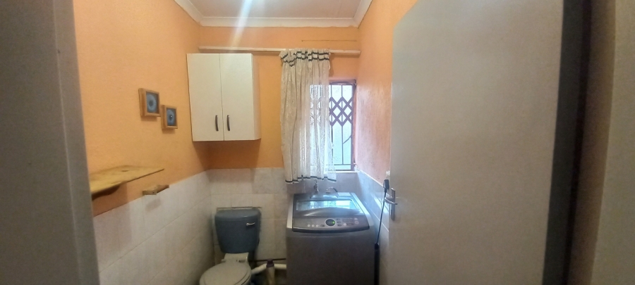 5 Bedroom Property for Sale in Flora Park Limpopo