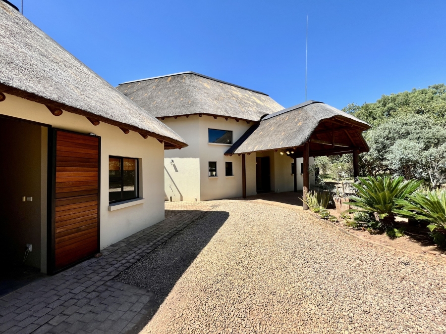 6 Bedroom Property for Sale in Zebula Golf Estate Limpopo