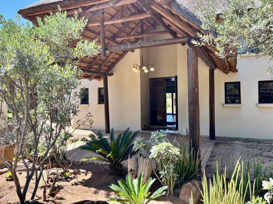 6 Bedroom Property for Sale in Zebula Golf Estate Limpopo