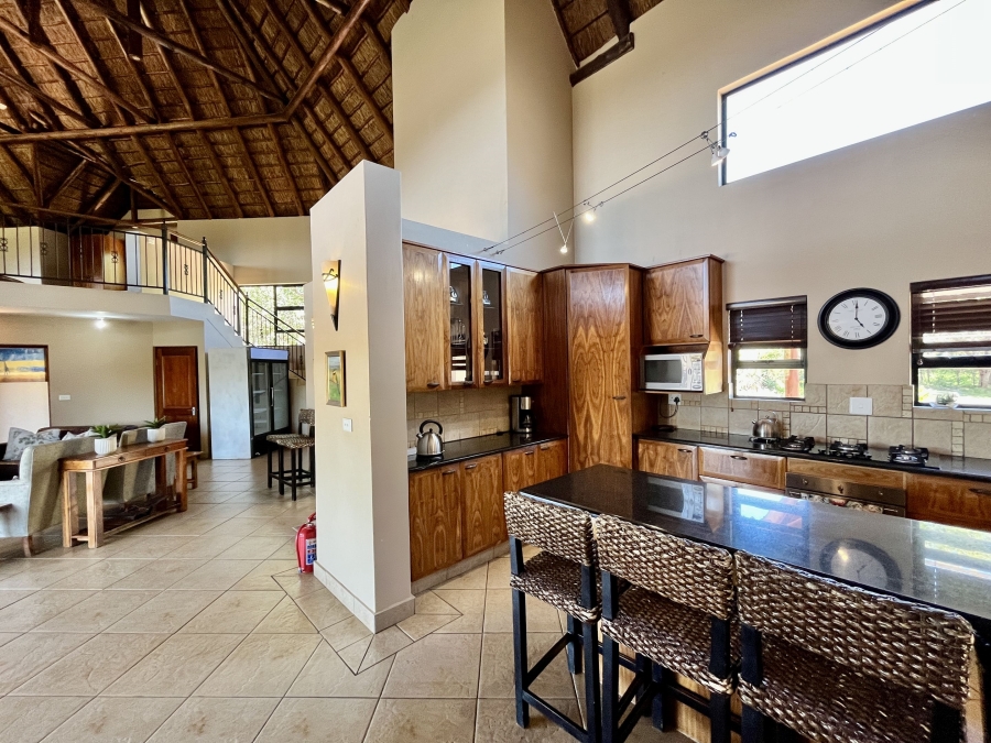 6 Bedroom Property for Sale in Zebula Golf Estate Limpopo