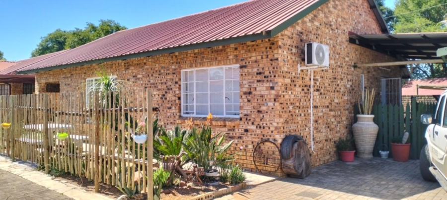 2 Bedroom Property for Sale in Modimolle Limpopo