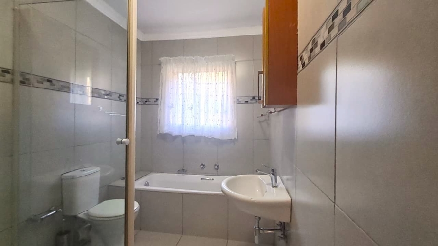 To Let 2 Bedroom Property for Rent in Bendor Limpopo
