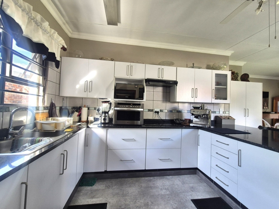 1 Bedroom Property for Sale in Mookgopong Limpopo