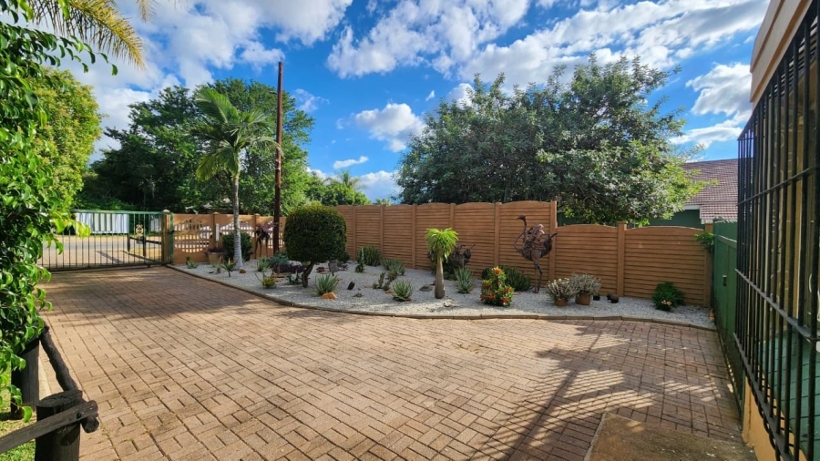 3 Bedroom Property for Sale in Hospitaalpark Limpopo