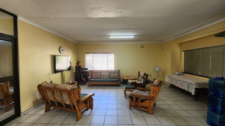 3 Bedroom Property for Sale in Hospitaalpark Limpopo