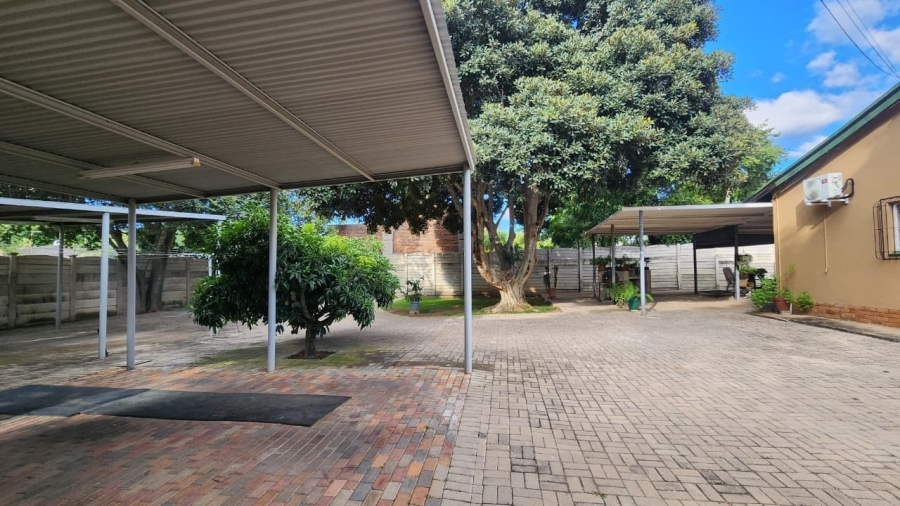 3 Bedroom Property for Sale in Hospitaalpark Limpopo