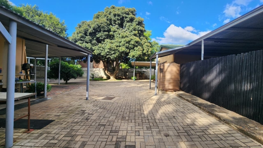3 Bedroom Property for Sale in Hospitaalpark Limpopo