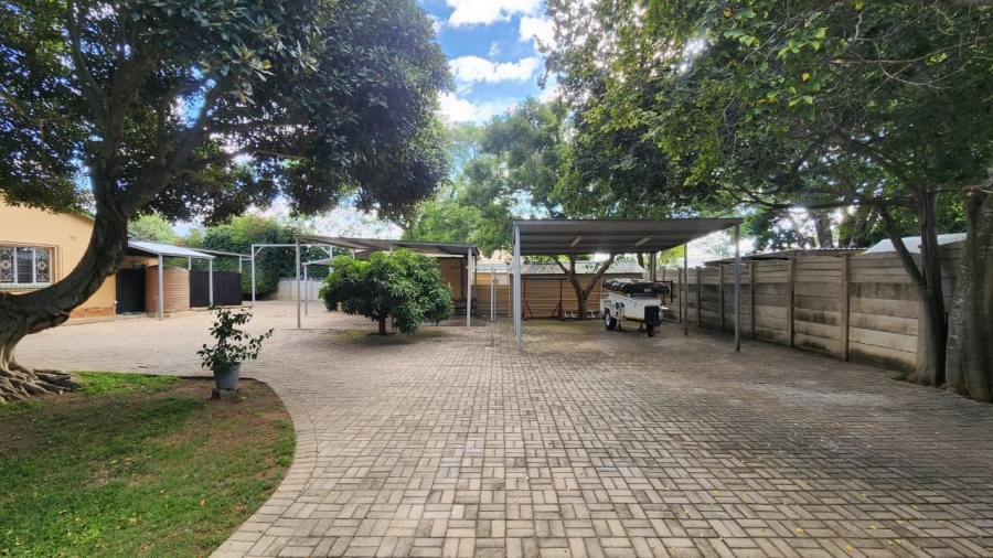 3 Bedroom Property for Sale in Hospitaalpark Limpopo