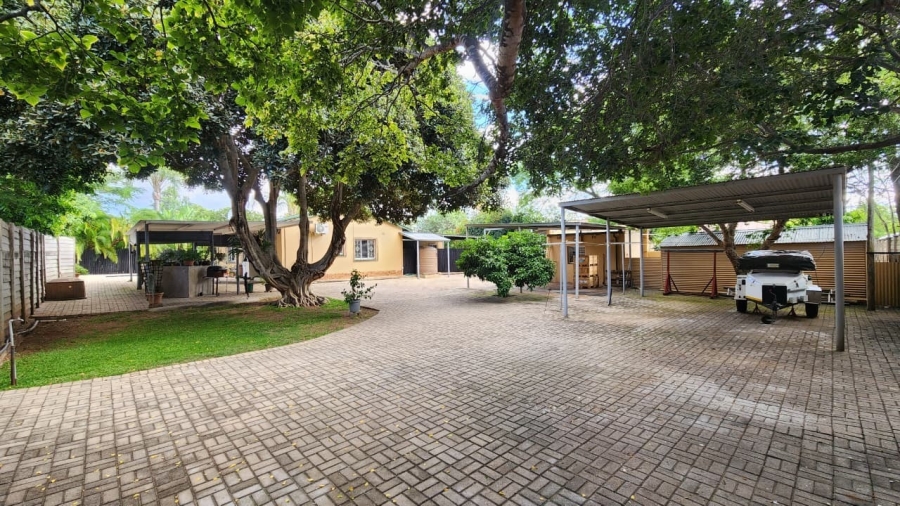 3 Bedroom Property for Sale in Hospitaalpark Limpopo