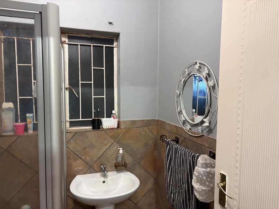 4 Bedroom Property for Sale in Chroompark Limpopo