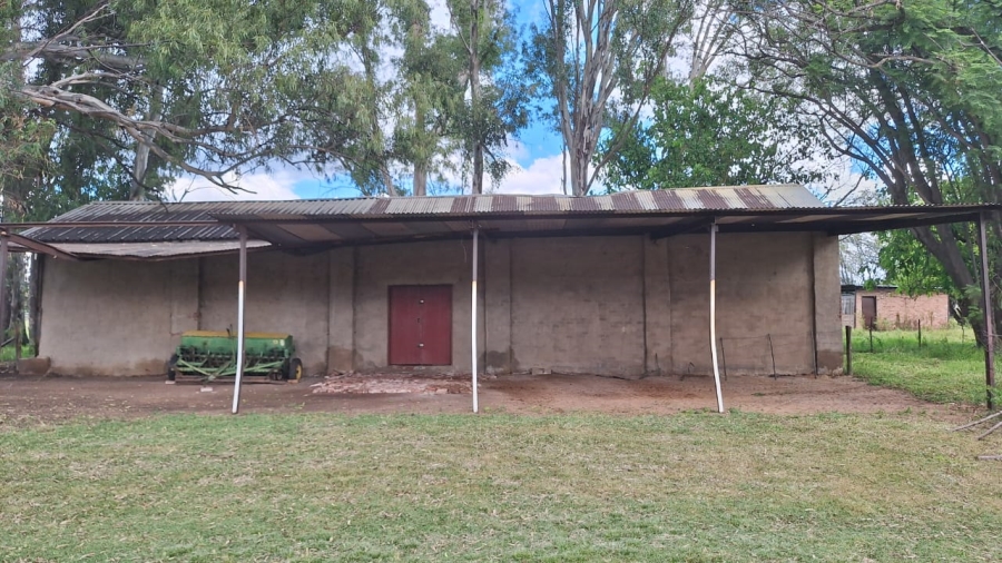6 Bedroom Property for Sale in Modimolle Limpopo