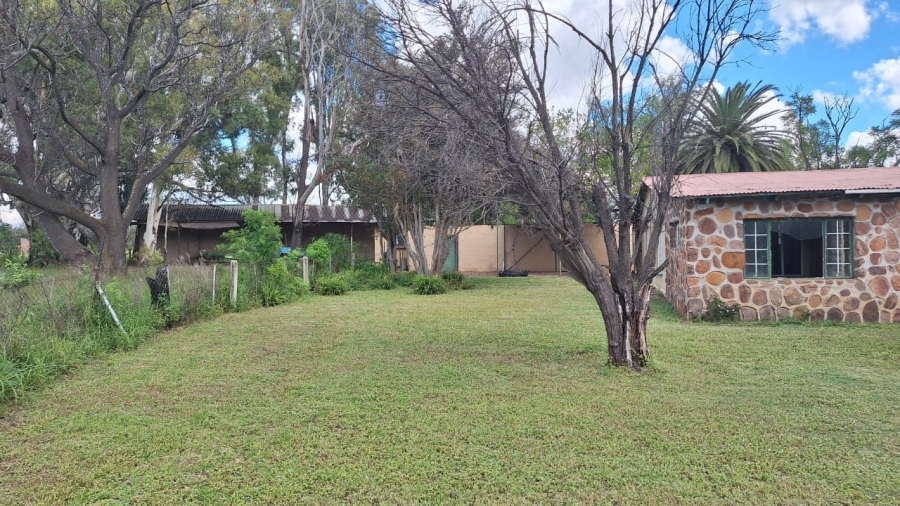 6 Bedroom Property for Sale in Modimolle Limpopo