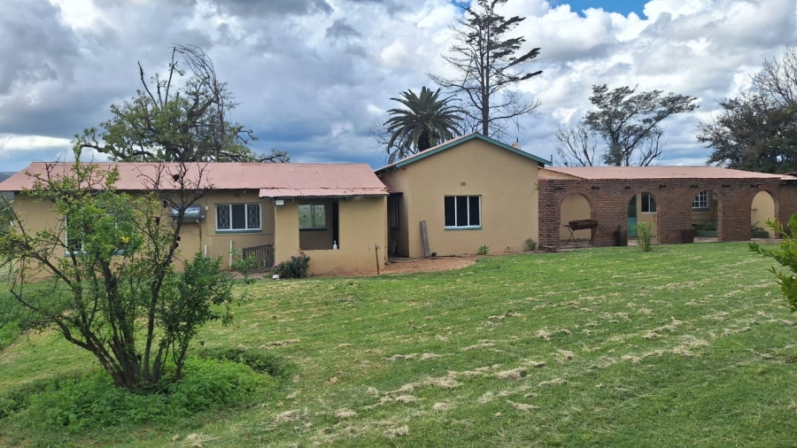 6 Bedroom Property for Sale in Modimolle Limpopo