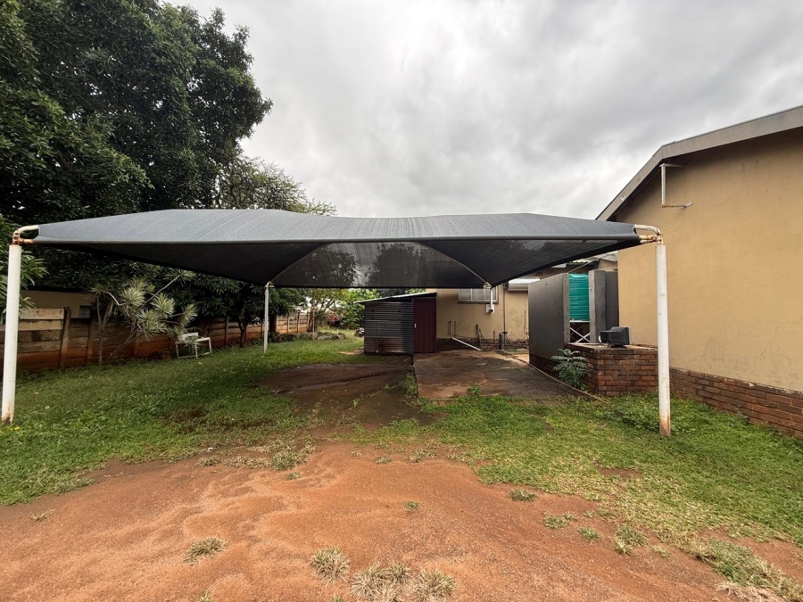 4 Bedroom Property for Sale in Kameeldoringpark Limpopo