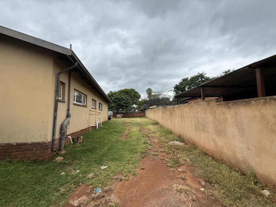 4 Bedroom Property for Sale in Kameeldoringpark Limpopo