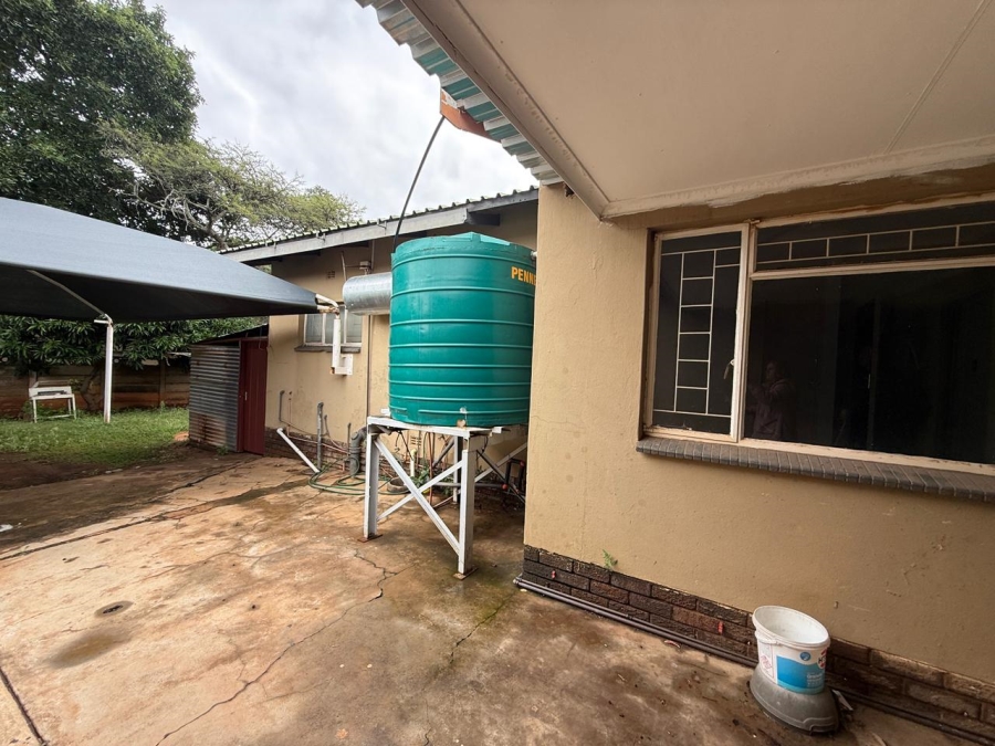 4 Bedroom Property for Sale in Kameeldoringpark Limpopo