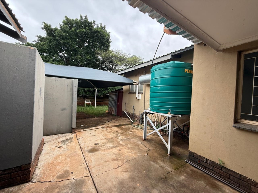 4 Bedroom Property for Sale in Kameeldoringpark Limpopo