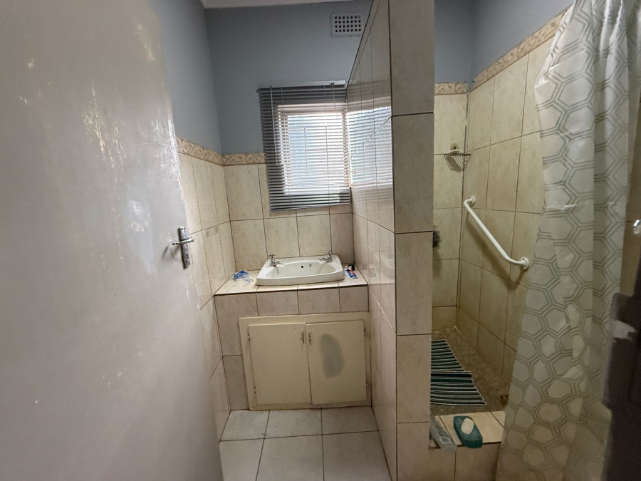 4 Bedroom Property for Sale in Kameeldoringpark Limpopo