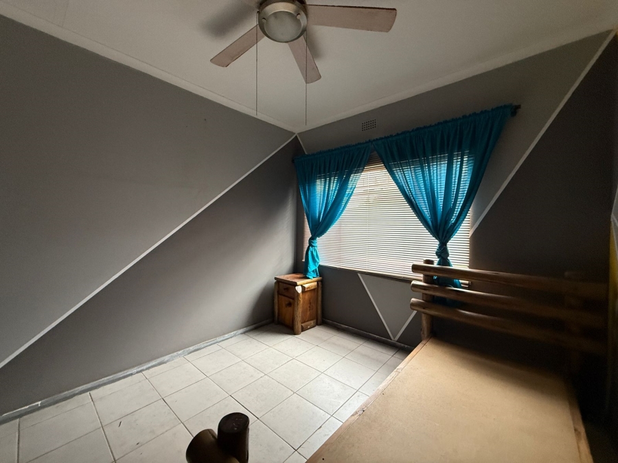 4 Bedroom Property for Sale in Kameeldoringpark Limpopo