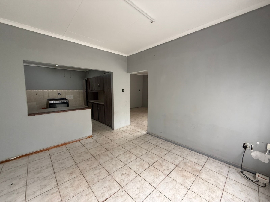4 Bedroom Property for Sale in Kameeldoringpark Limpopo