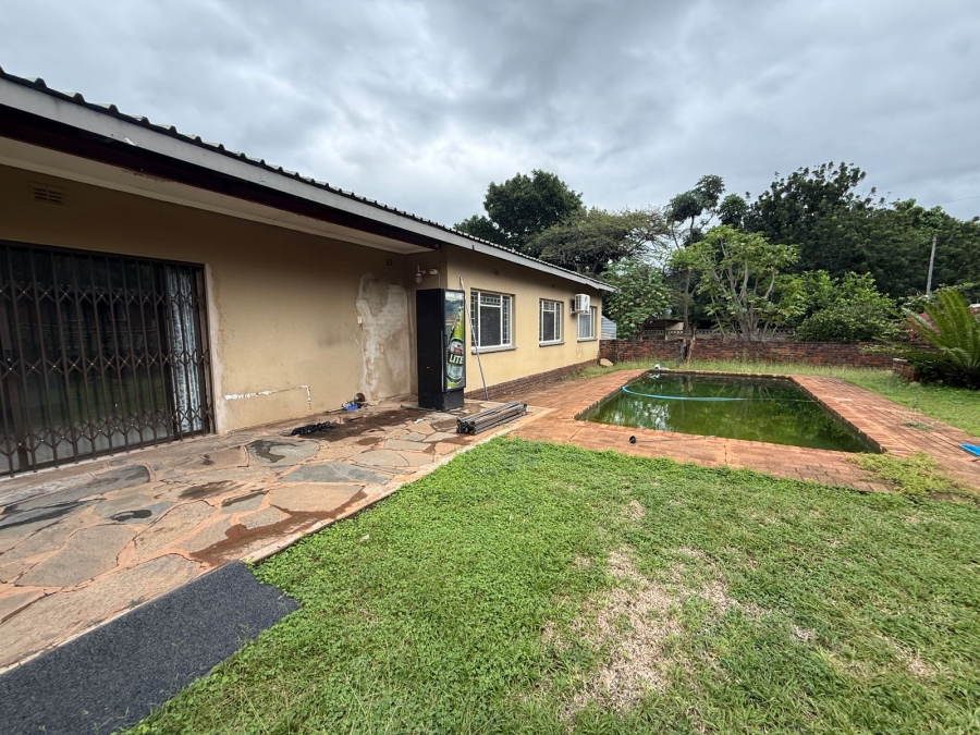 4 Bedroom Property for Sale in Kameeldoringpark Limpopo