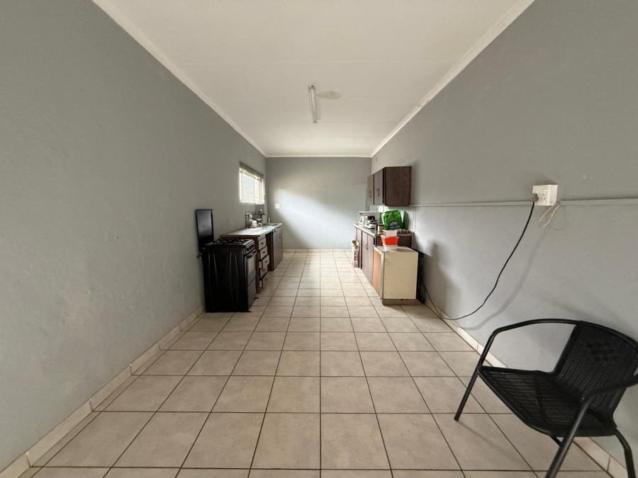 4 Bedroom Property for Sale in Kameeldoringpark Limpopo