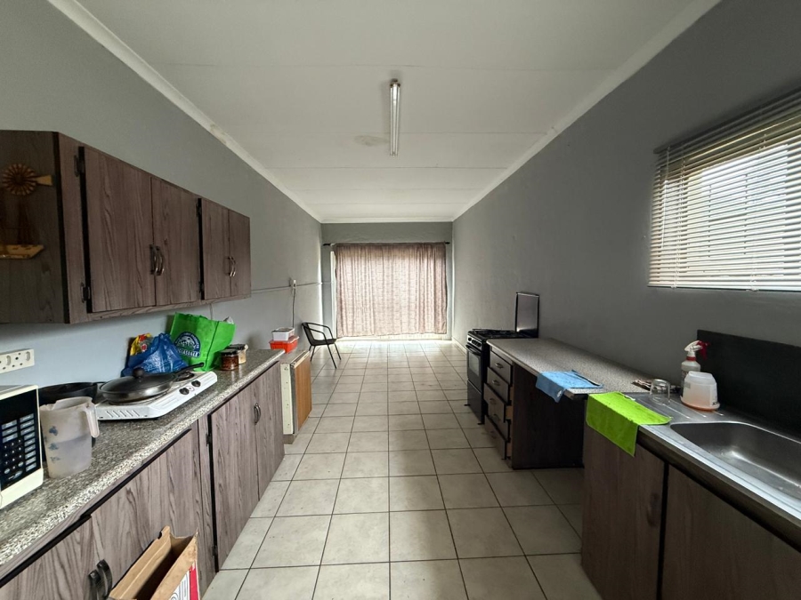 4 Bedroom Property for Sale in Kameeldoringpark Limpopo