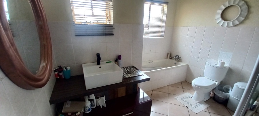 4 Bedroom Property for Sale in Bendor Limpopo