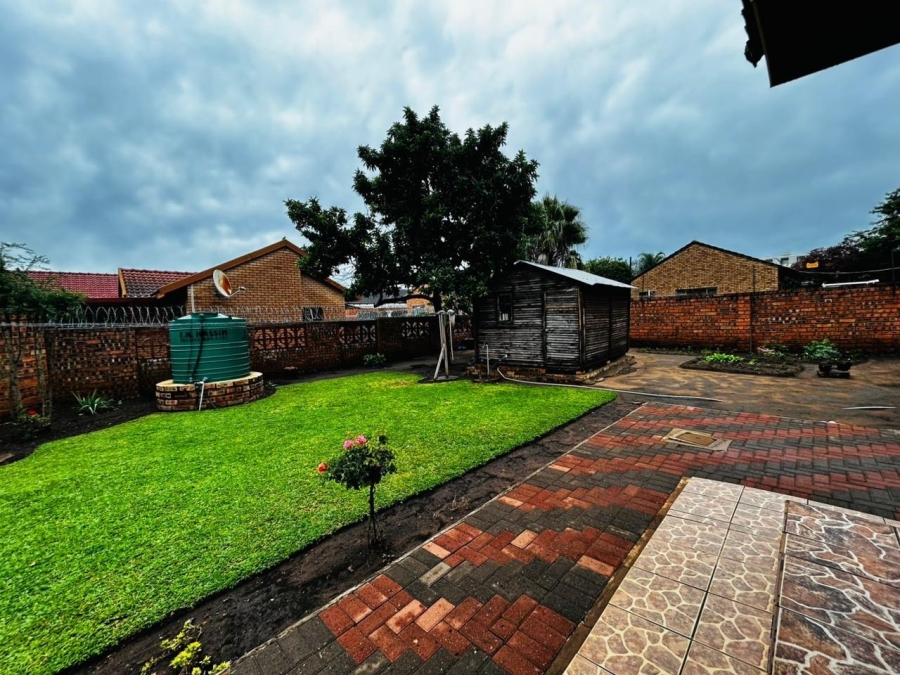 3 Bedroom Property for Sale in Akasia Limpopo