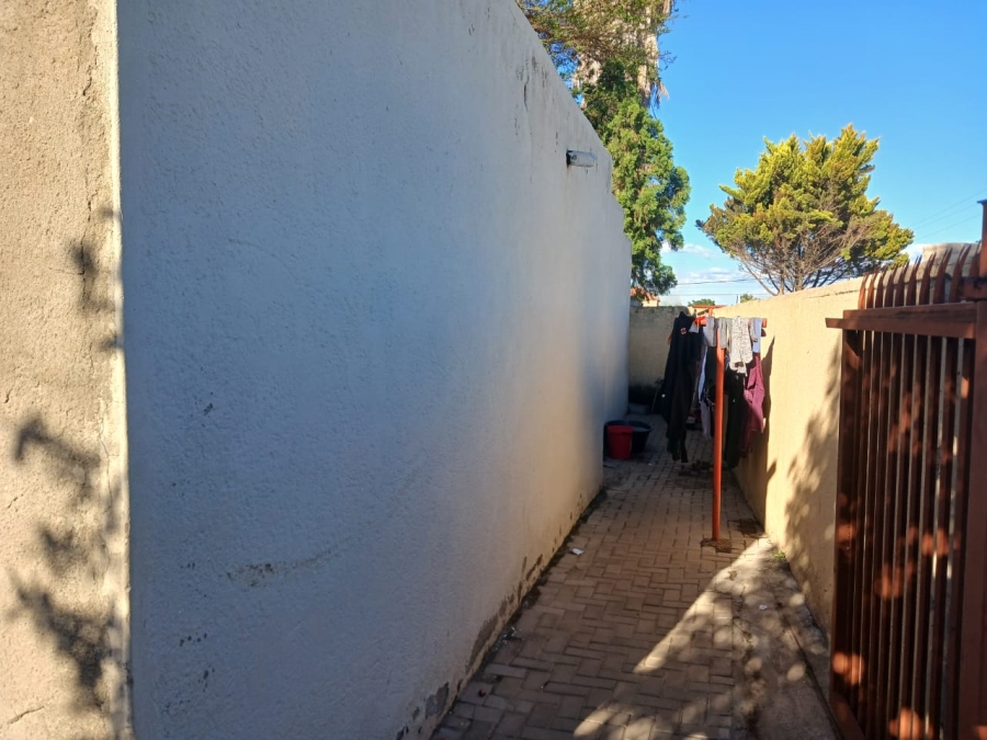 18 Bedroom Property for Sale in Seshego 9A Limpopo