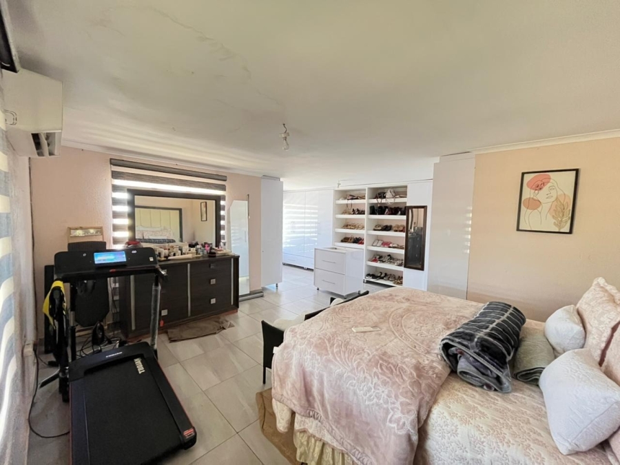 5 Bedroom Property for Sale in Phalaborwa Rural Limpopo