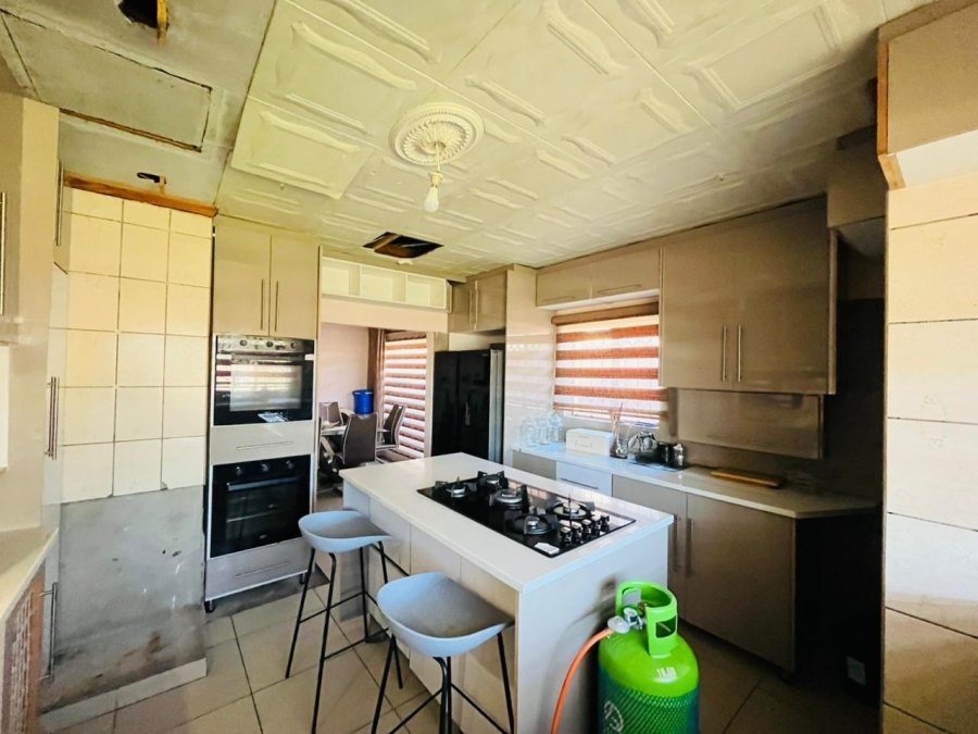 5 Bedroom Property for Sale in Phalaborwa Rural Limpopo