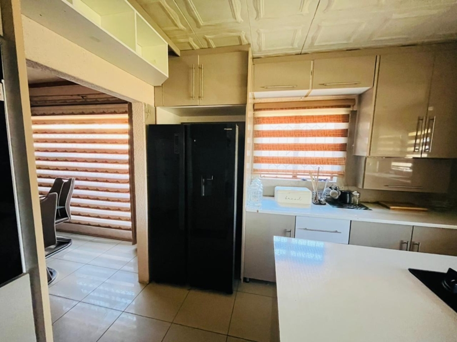 5 Bedroom Property for Sale in Phalaborwa Rural Limpopo