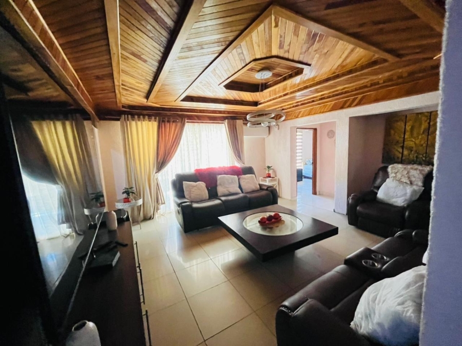 5 Bedroom Property for Sale in Phalaborwa Rural Limpopo