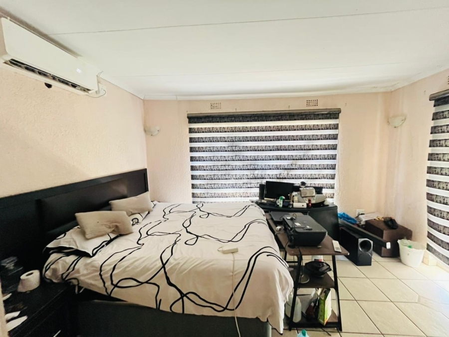 5 Bedroom Property for Sale in Phalaborwa Rural Limpopo